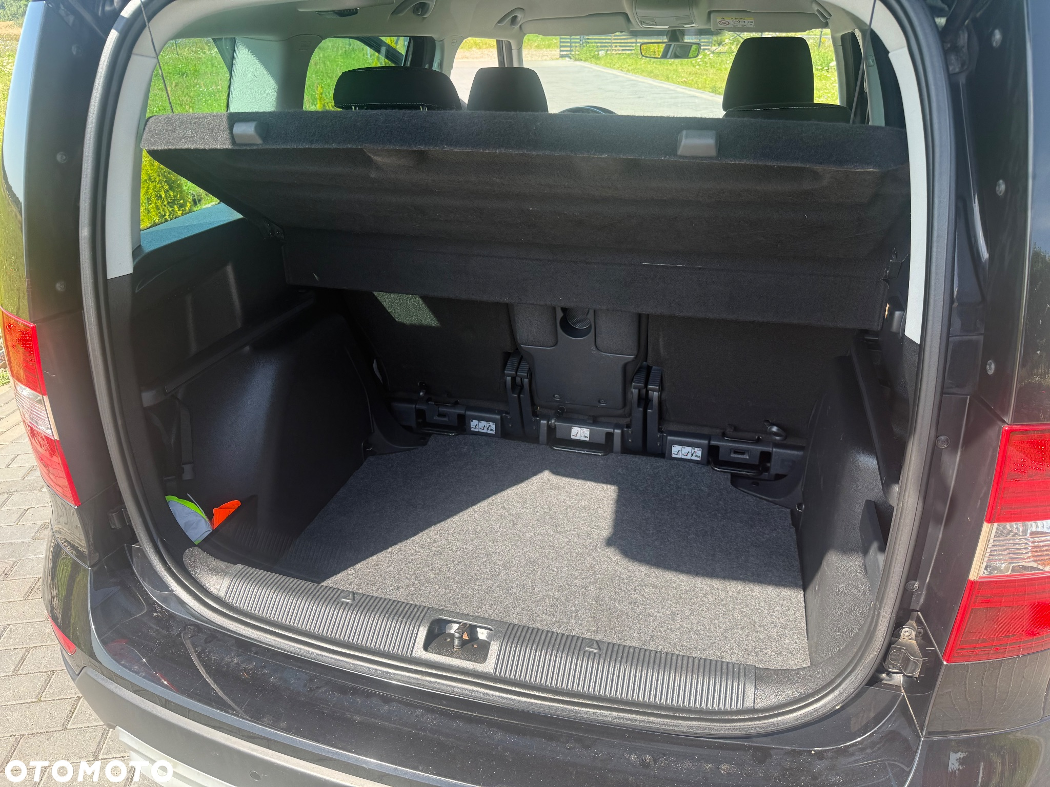 Skoda Yeti Outdoor 2.0 TDI 4x4 DSG Adventure - 11