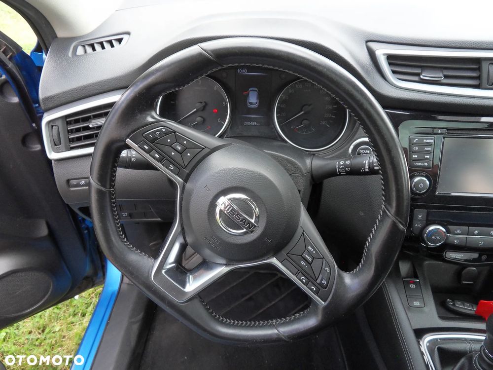 Nissan Qashqai 1.5 dCi DPF 360 - 18