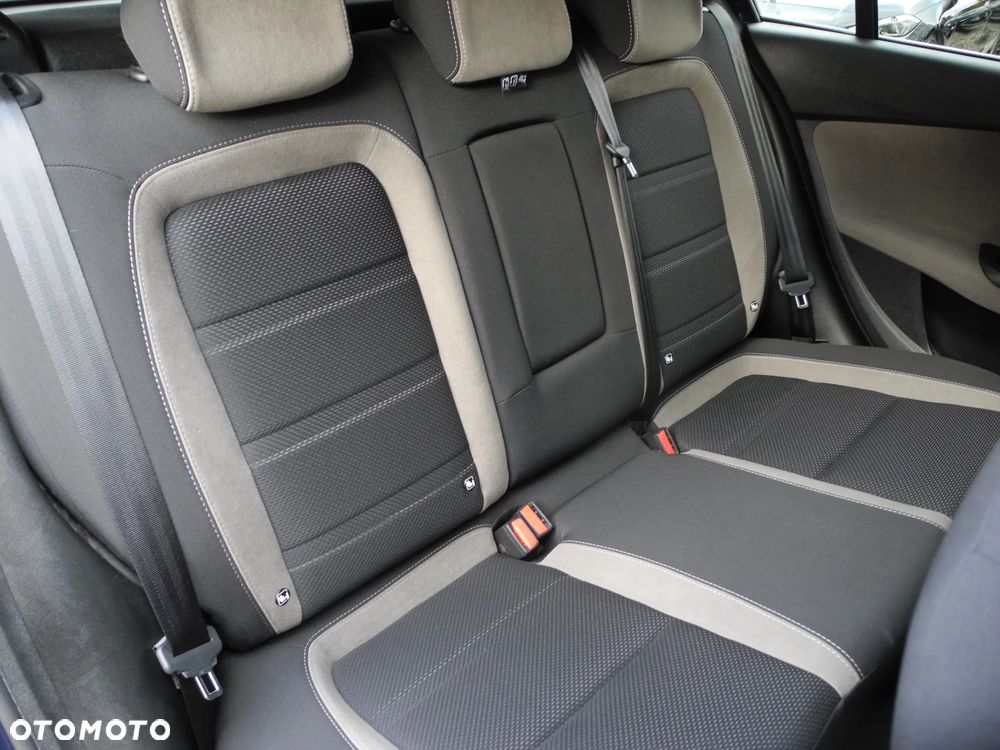 Fiat Tipo 1.4 T-Jet 16v Lounge - 19