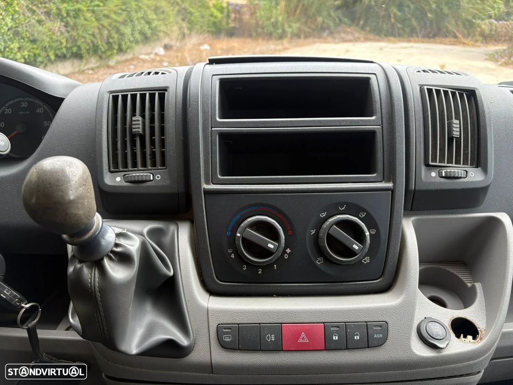 Citroën JUMPER 2.2 HDI - 11