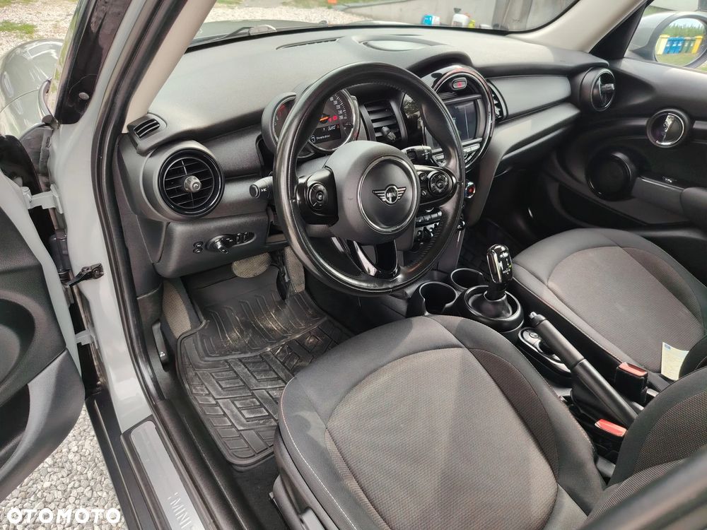 MINI ONE Standard - 16