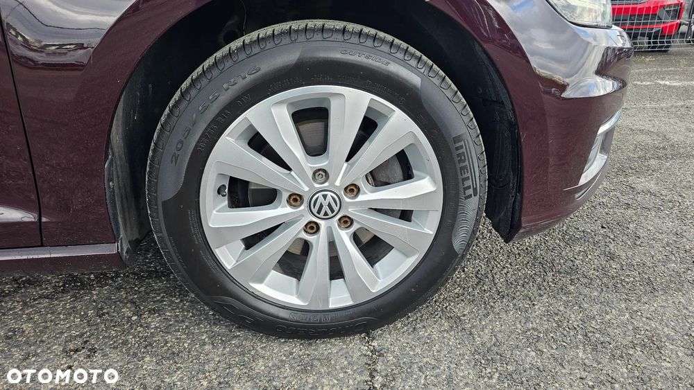 Volkswagen Golf 1.6 TDI BMT Comfortline - 8