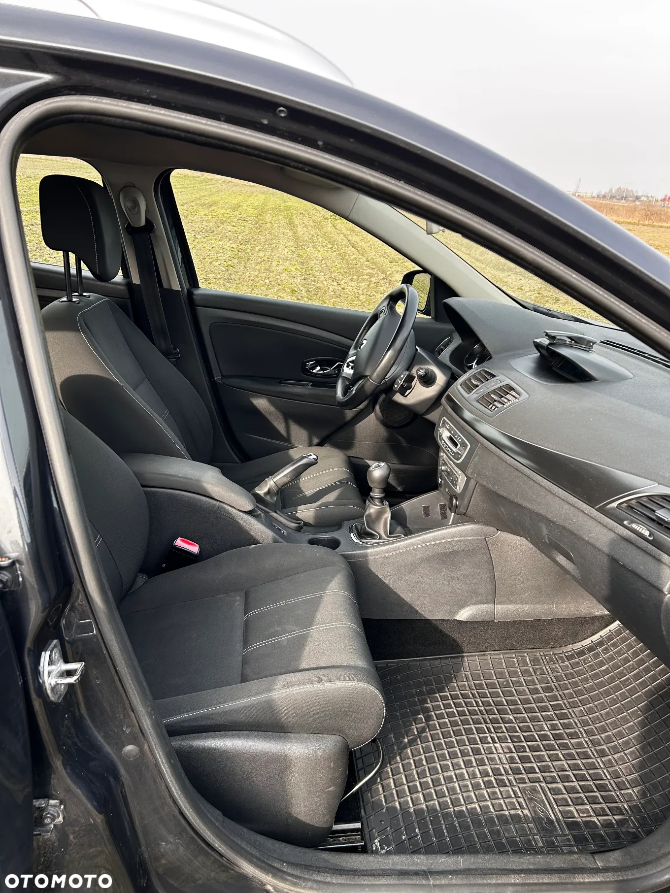 Renault Megane 1.5 dCi Energy Limited EU6 - 10