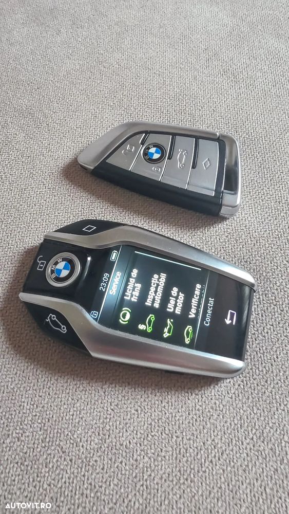 BMW Seria 7 745e - 26