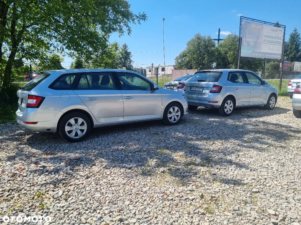 Skoda Fabia 1.0 Ambition - 8