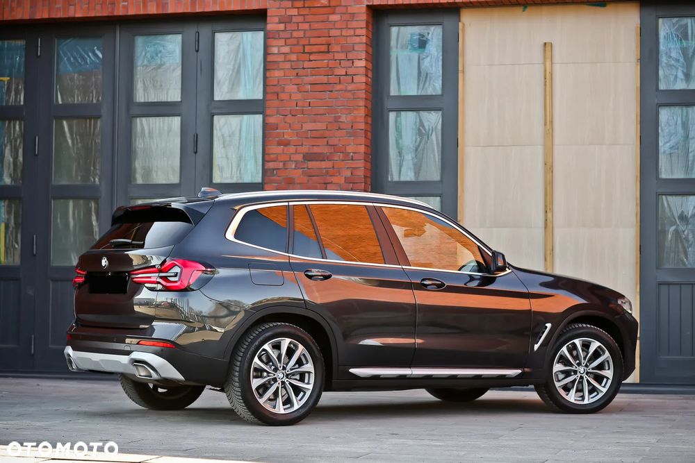 BMW X3 xDrive20d xLine - 16