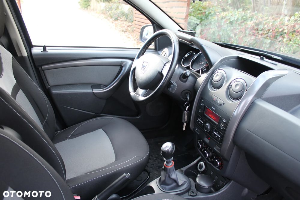 Dacia Duster 1.5 dCi Laureate 4x4 - 25