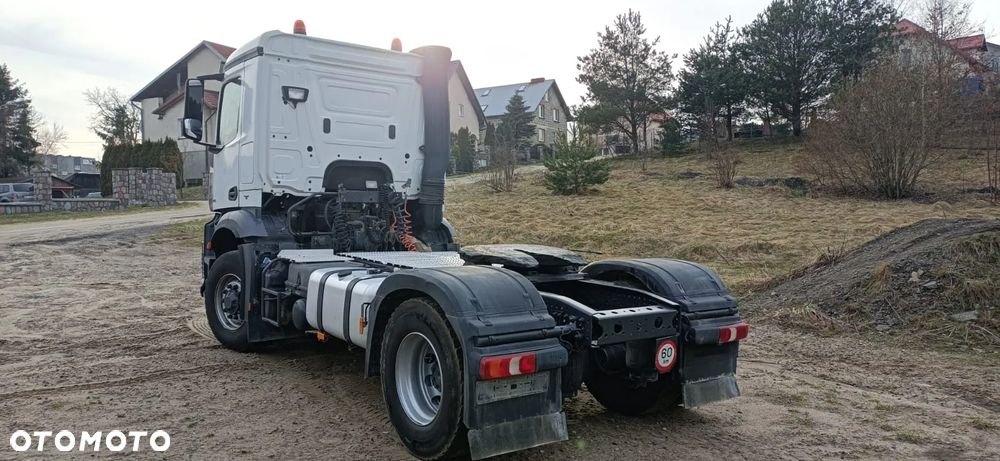 Mercedes-Benz Arocs - 7