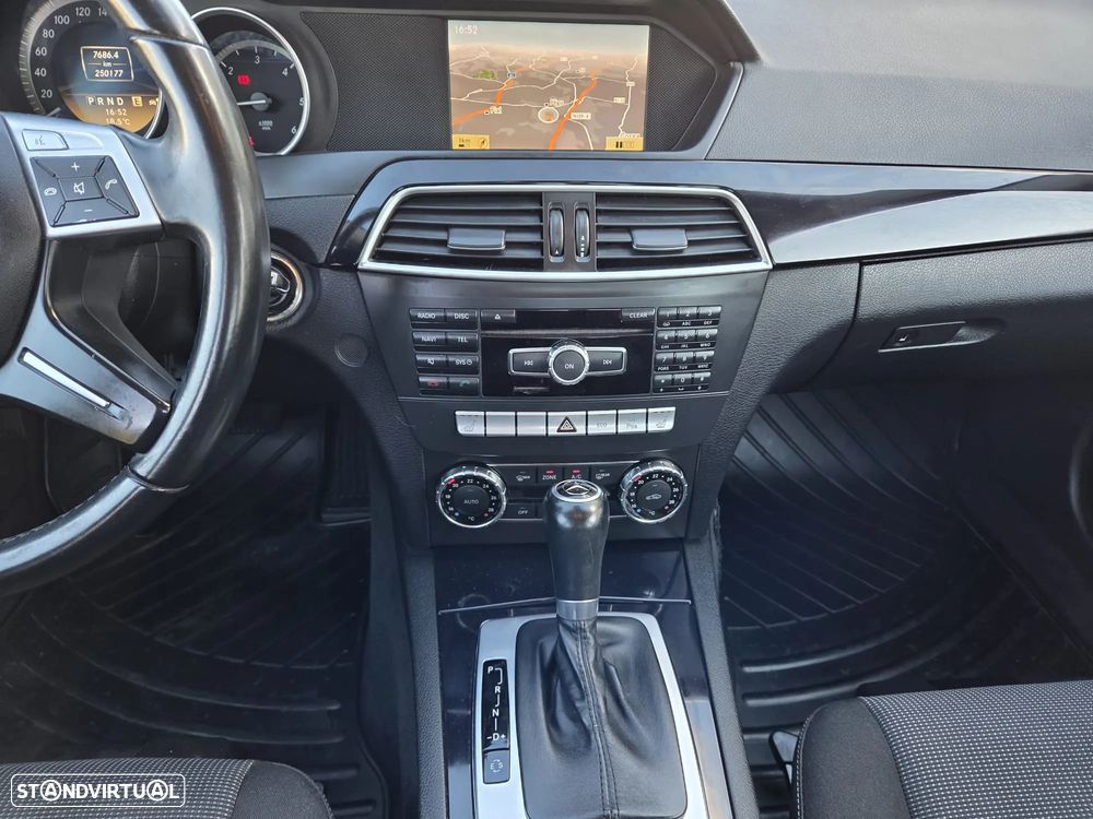 Mercedes-Benz C 220 CDI 7G-TRONIC Avantgarde Edition - 13