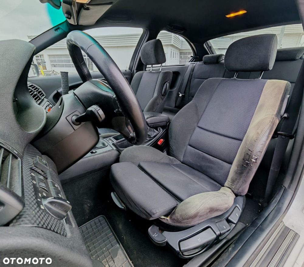 BMW Seria 3 318ti - 6