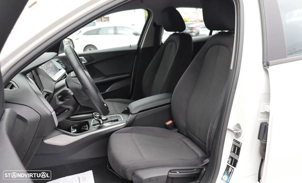BMW 118 i Auto - 14