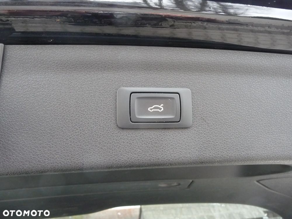 Audi Q3 2.0 TDI Quattro Design - 24