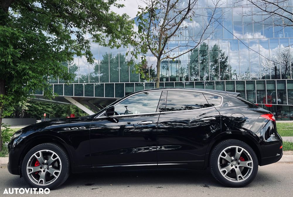Maserati Levante Q4 - 3