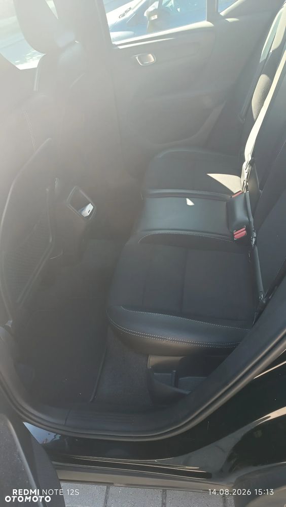 Volvo XC 40 D3 AWD Momentum Pro - 17