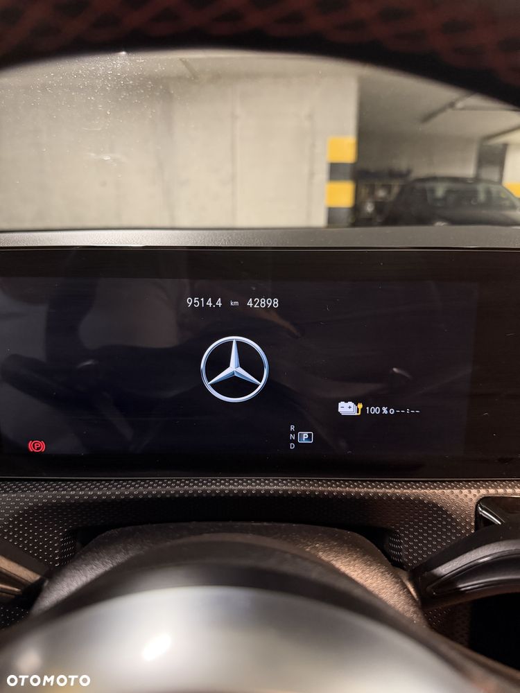 Mercedes-Benz CLA - 13