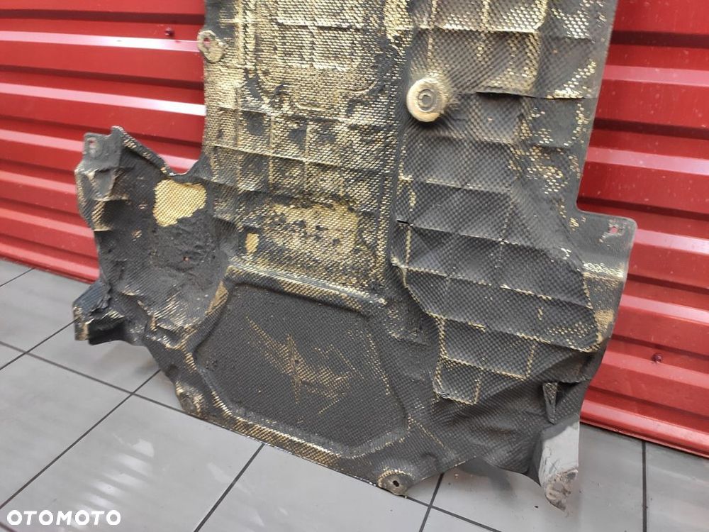 MERCEDES C-KLASA W204 OSŁONA DOLNA SILNIKA POD SILNIK SKRZYNIE ORYG - 12