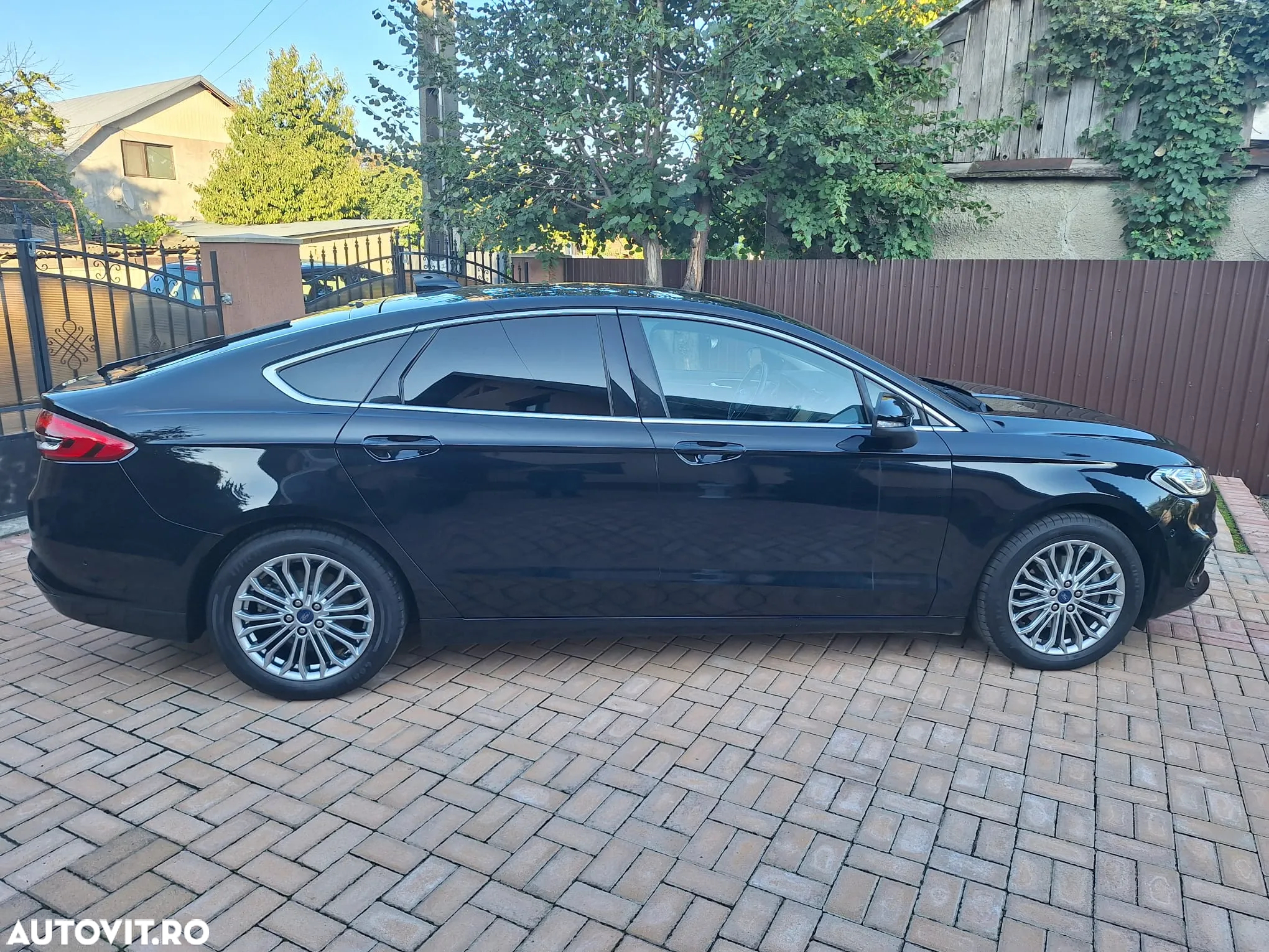 Ford Mondeo 2.0 TDCi Titanium - 9