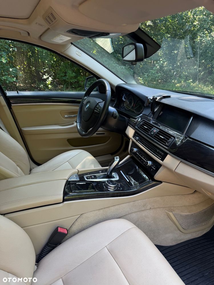 BMW Seria 5 - 14