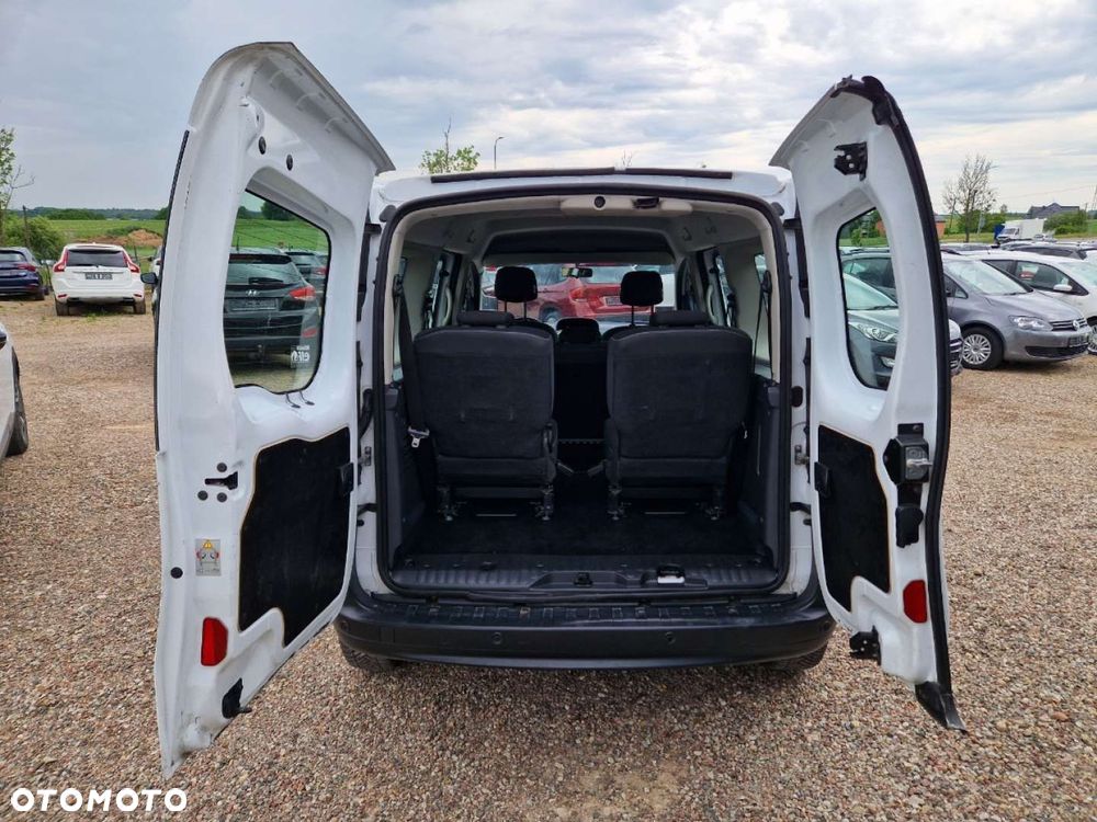 Renault Kangoo dCi 90 FAP Grand - 16