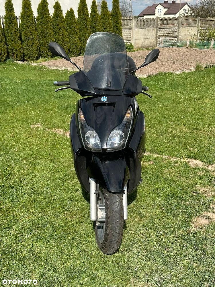 Piaggio X7 - 6