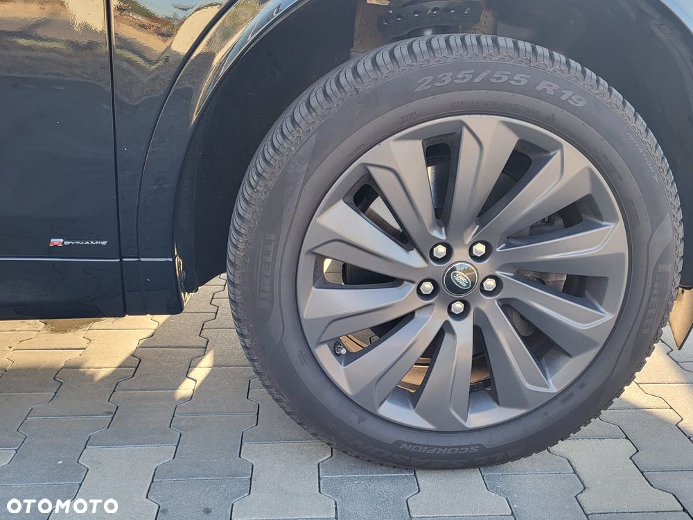 Land Rover Discovery Sport 2.0 D180 R-Dynamic SE - 9