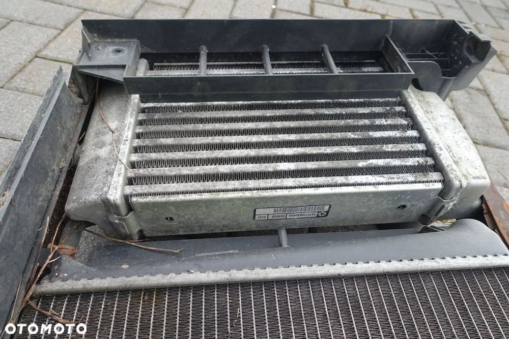 CHŁODNICA WODY INTERCOOLER VOYAGER IV 2.5 CRD - 2