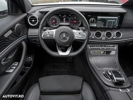 Mercedes-Benz E 220 d 4Matic 9G-TRONIC - 10