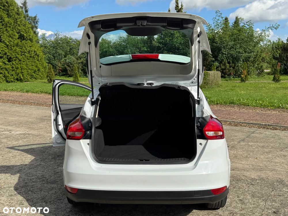 Ford Focus 1.5 TDCi Trend - 4