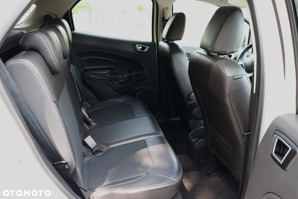 Ford EcoSport - 24