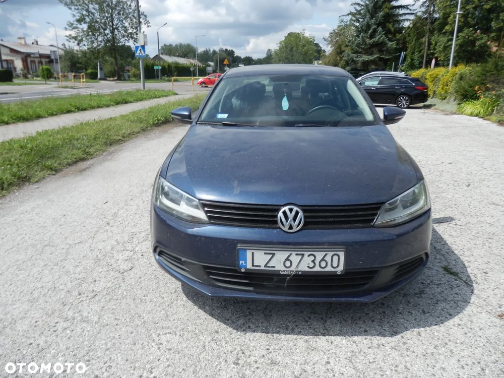 Volkswagen Jetta 1.6 TDI Trendline - 2