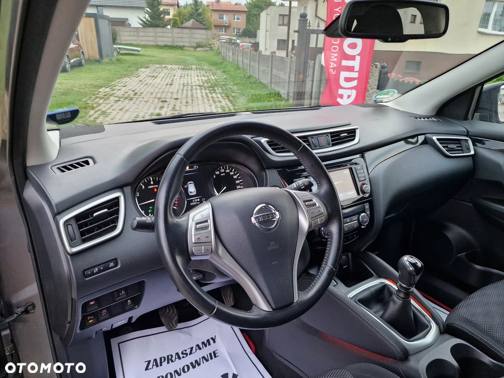 Nissan Qashqai 1.2 DIG-T N-Connecta - 19