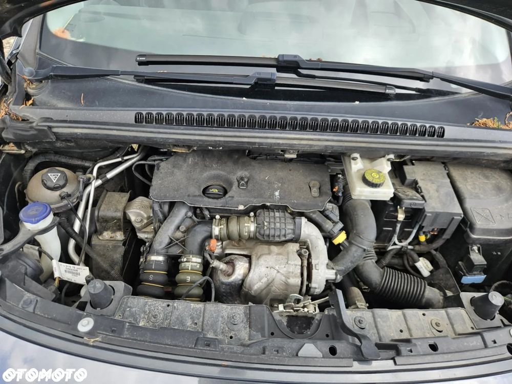 Peugeot 3008 HDi FAP 115 Family - 18