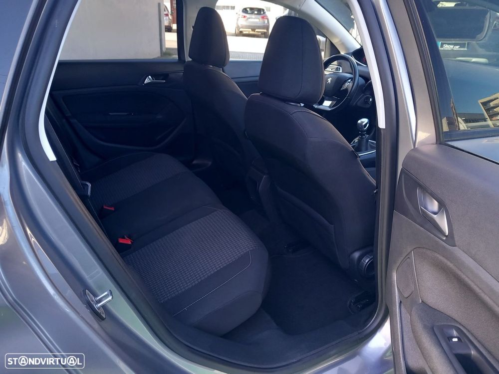 Peugeot 308 SW 1.6 BlueHDi Allure - 19