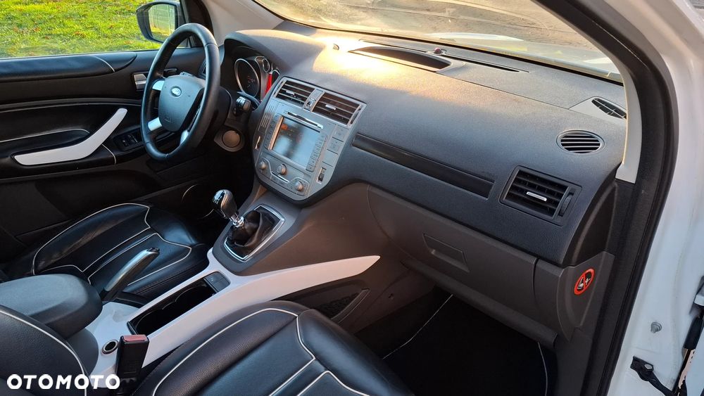 Ford Kuga 2.0 TDCi Titanium - 11