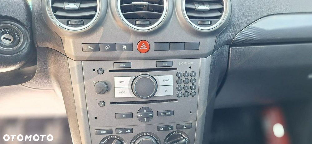 Opel Antara - 16