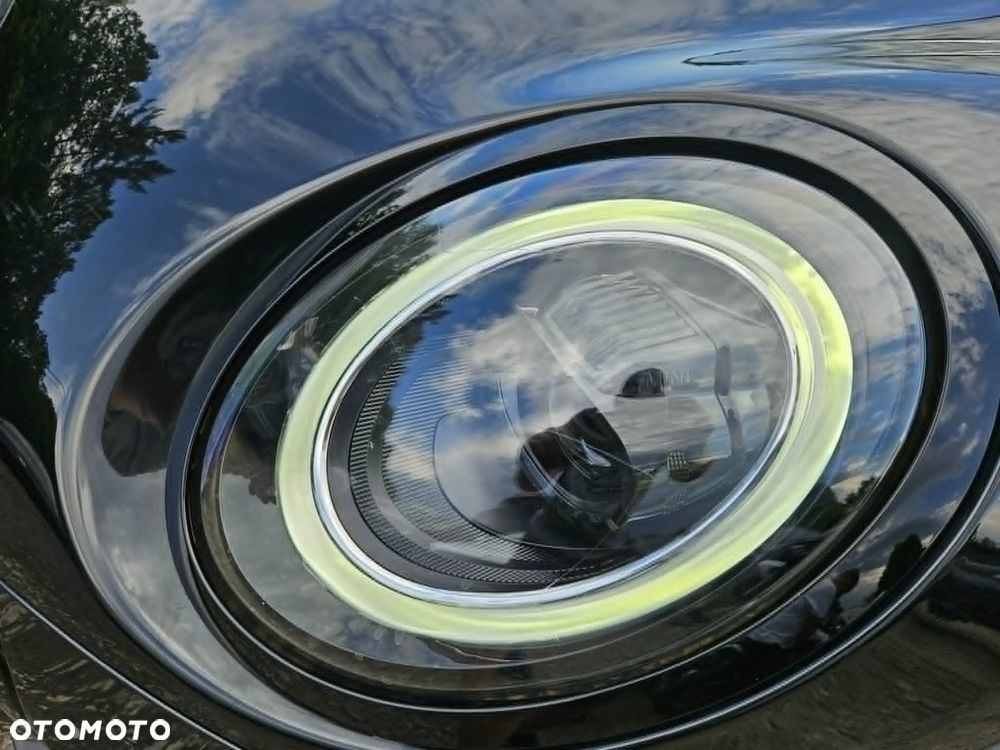 MINI John Cooper Works - 11