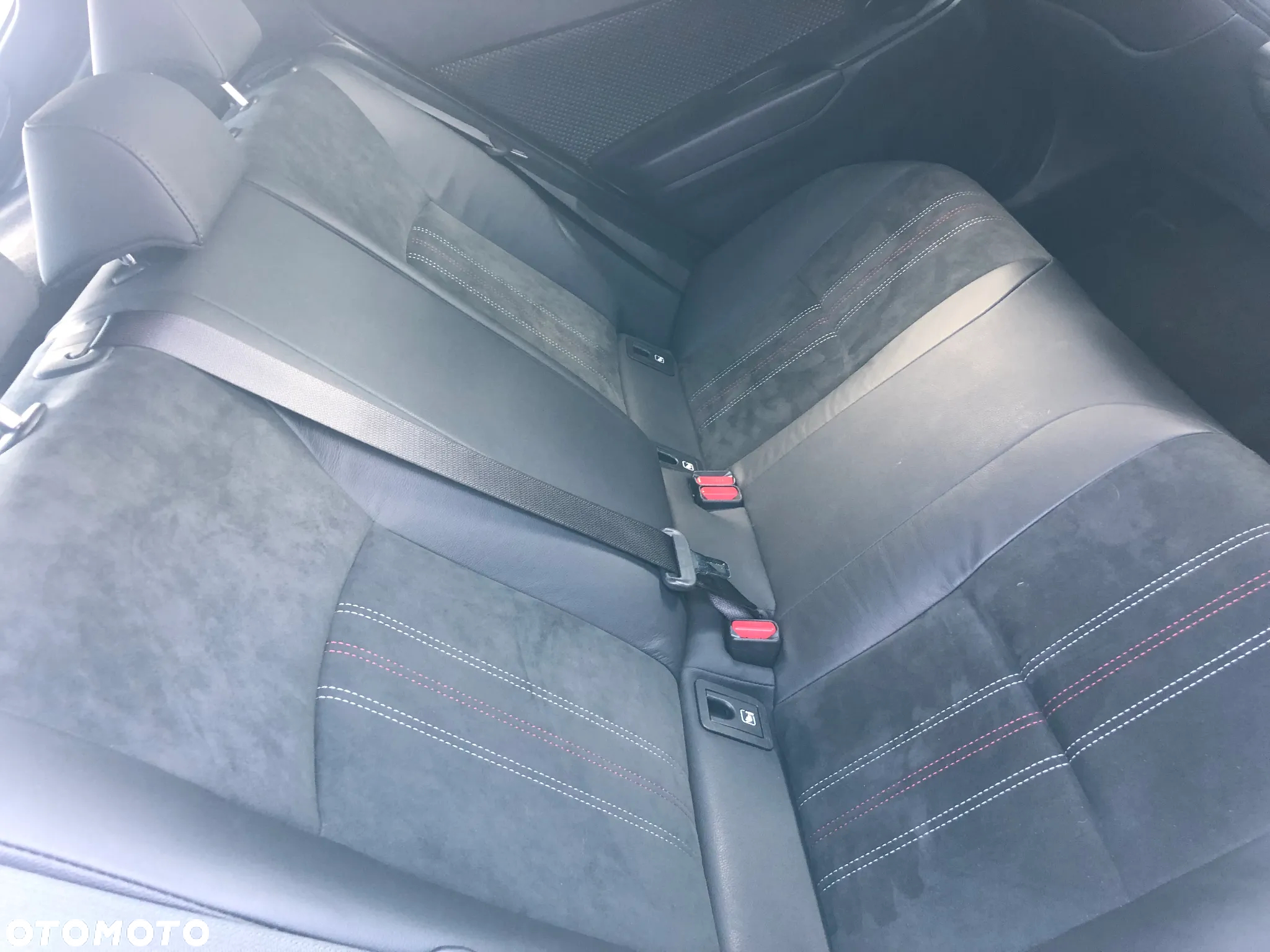 Toyota C-HR 2.0 Hybrid GR Sport - 14