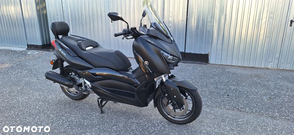 Yamaha X-max - 17