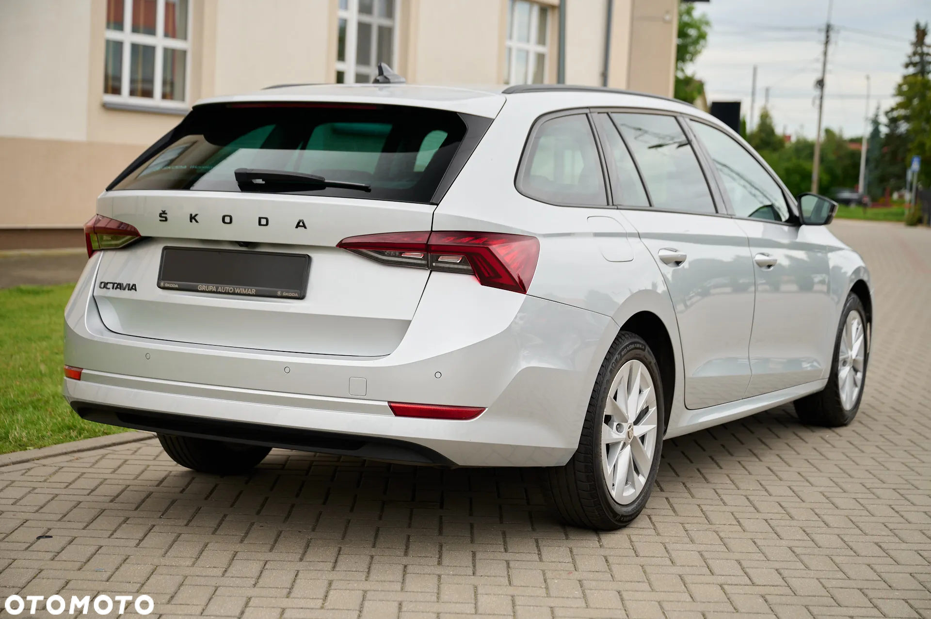 Skoda Octavia 2.0 TDI Ambition DSG - 15
