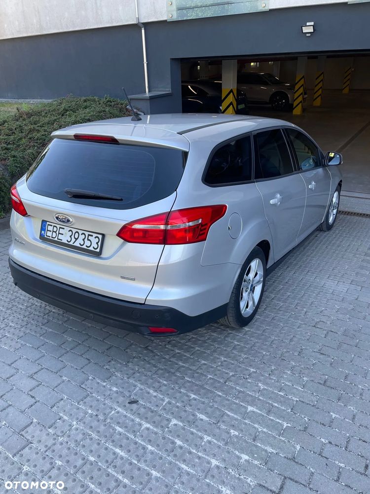 Ford Focus 1.0 EcoBoost 99g Trend - 5