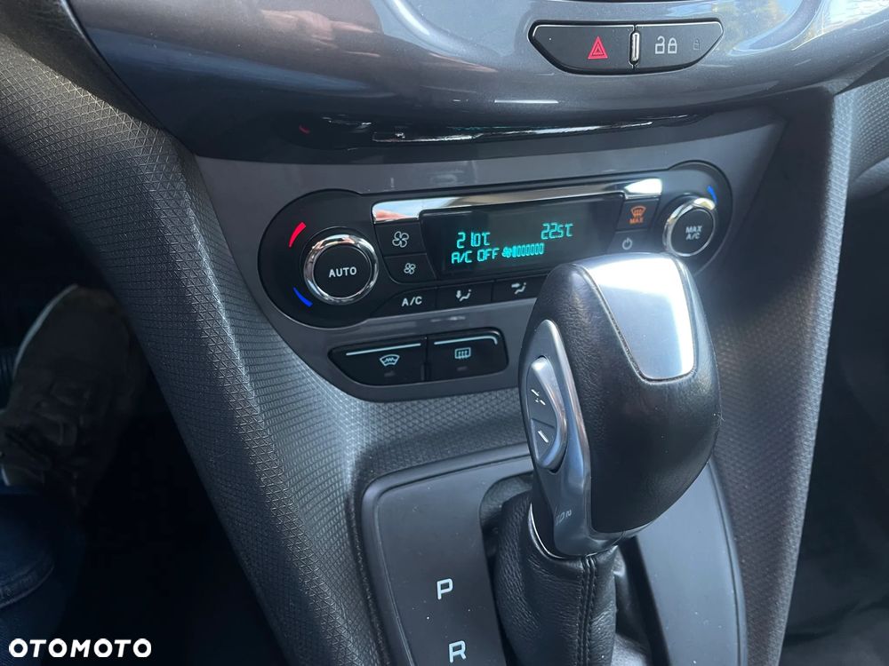 Ford Tourneo Connect Gr 1.5 TDCi Titanium PowerShift - 13