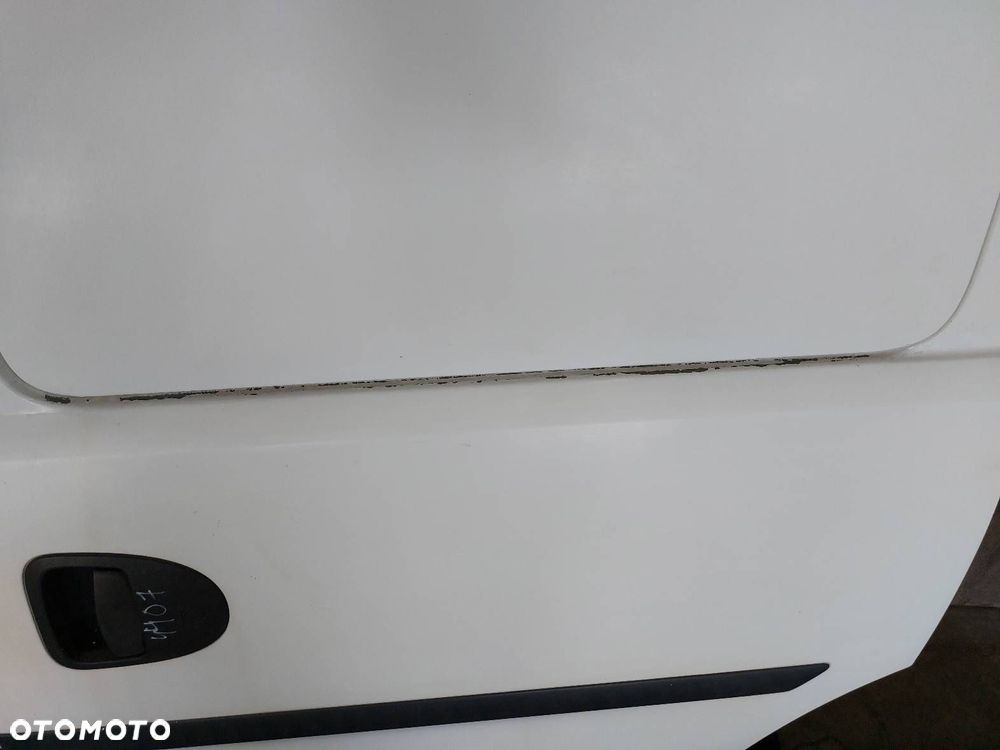 DRZWI BOCZNE PRZESUWNE LEWE OPEL COMBO C Y474 - 3
