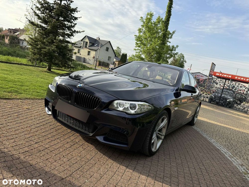 BMW Seria 5 528i xDrive - 1