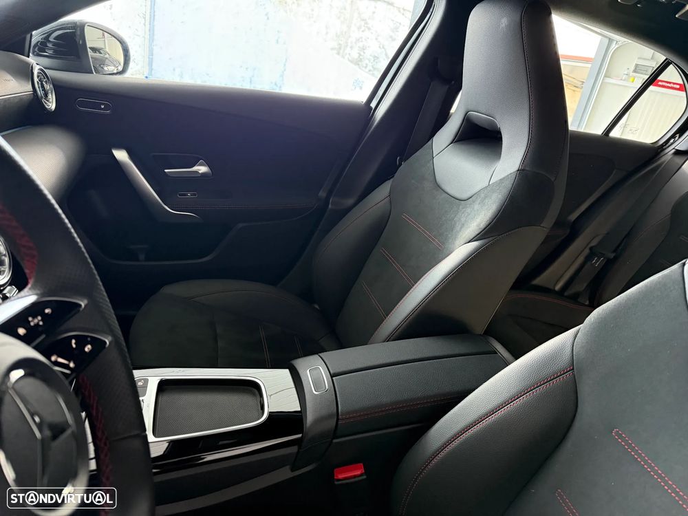 Mercedes-Benz A 180 7G-DCT AMG Line - 15