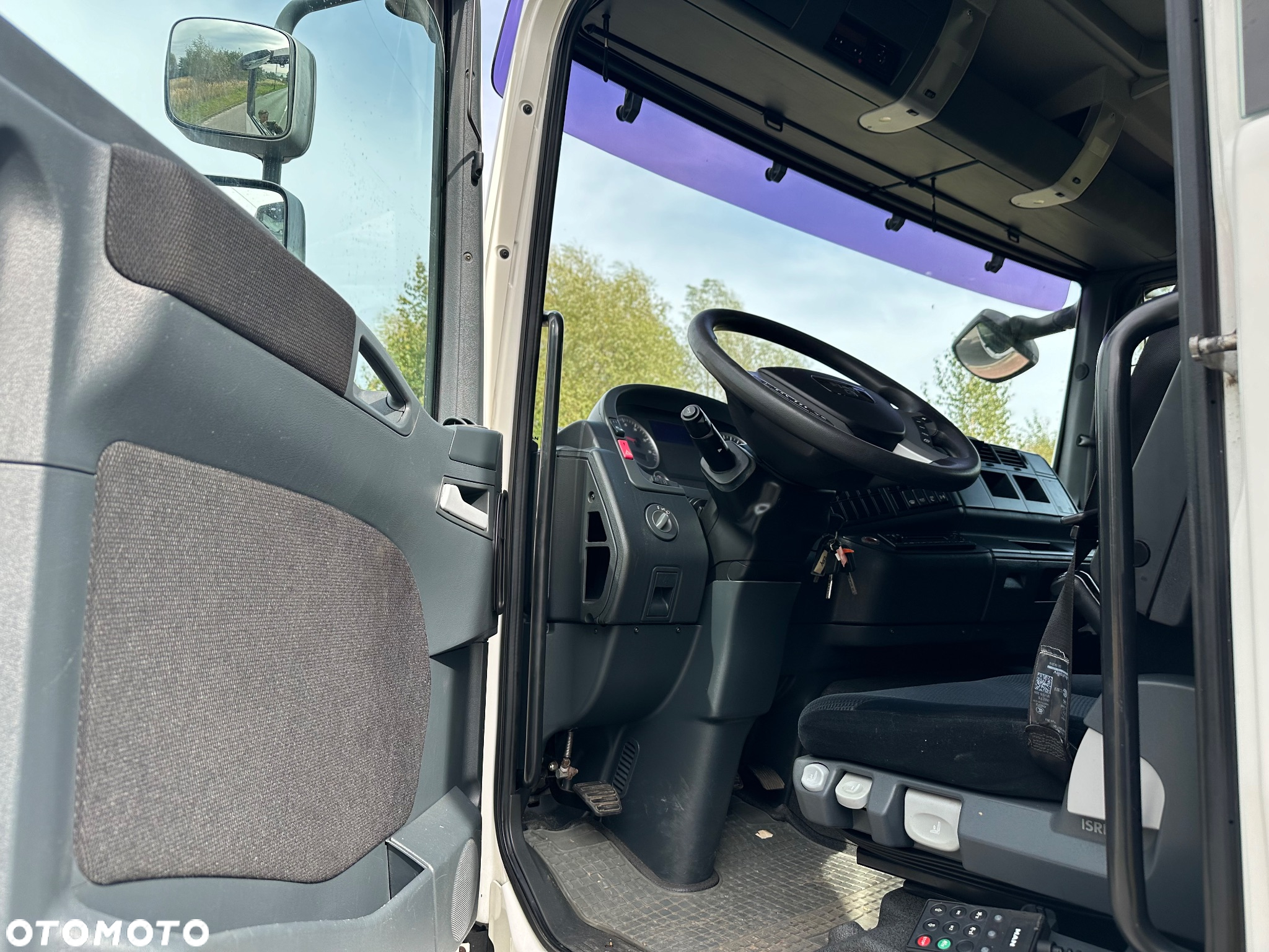 MAN TGM 18.340 EEV  167 tys km KONTENER  7.40M - 26