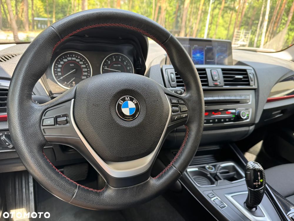 BMW Seria 1 116i Sport Line - 25