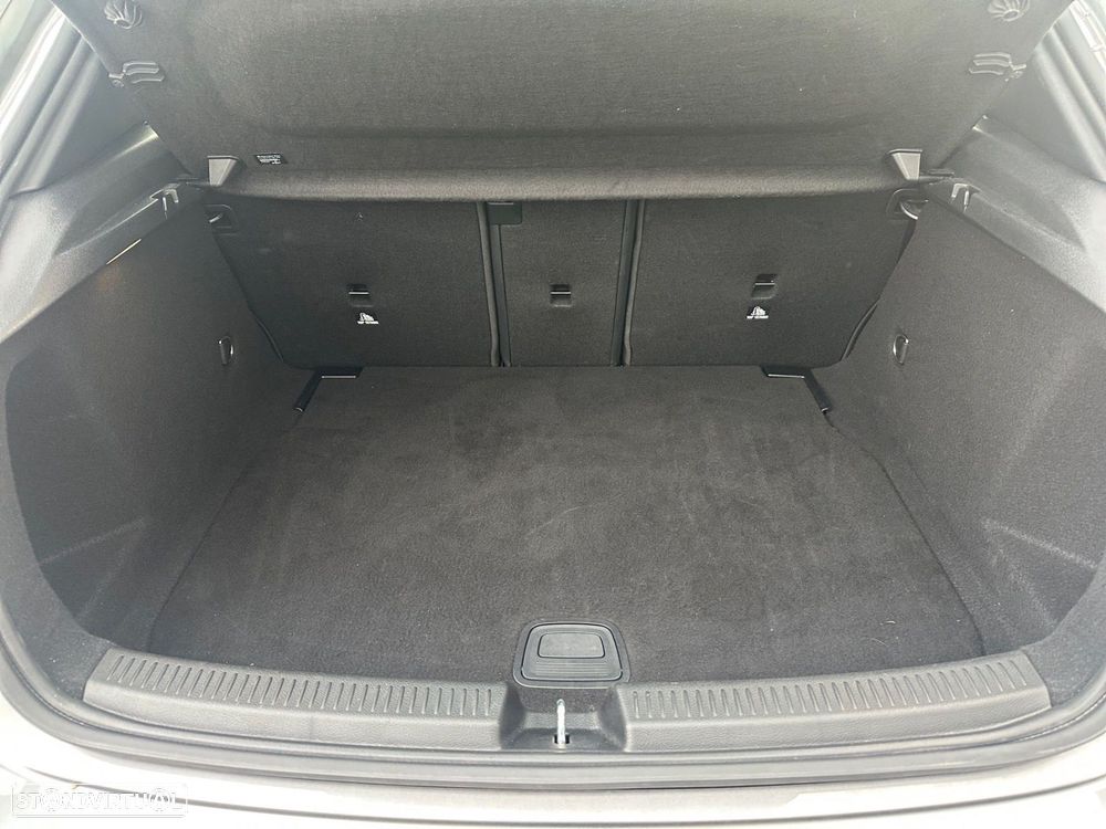 Mercedes-Benz A 200 - 12