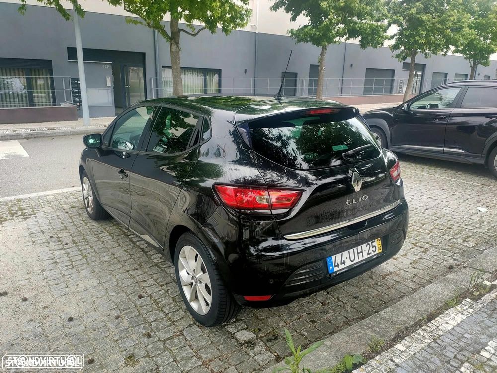 Renault Clio 0.9 TCe Limited — fotografia 4