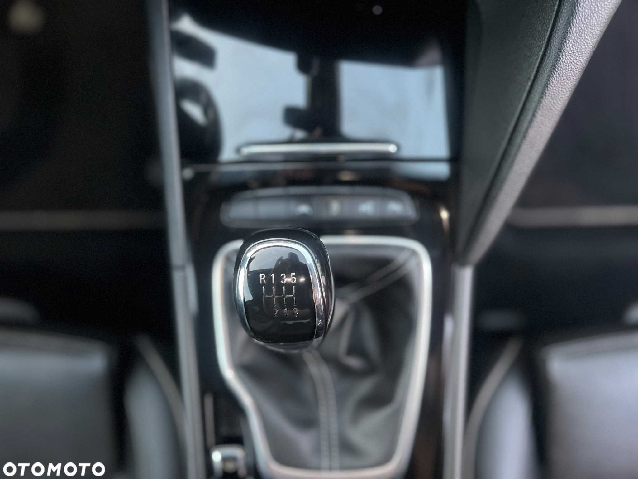 Opel Insignia CT 2.0 CDTI Exclusive S&S - 16