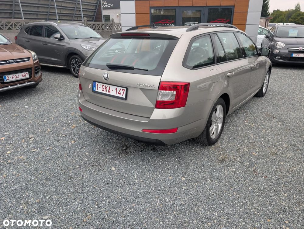 Skoda Octavia 1.4 TSI Ambition - 9
